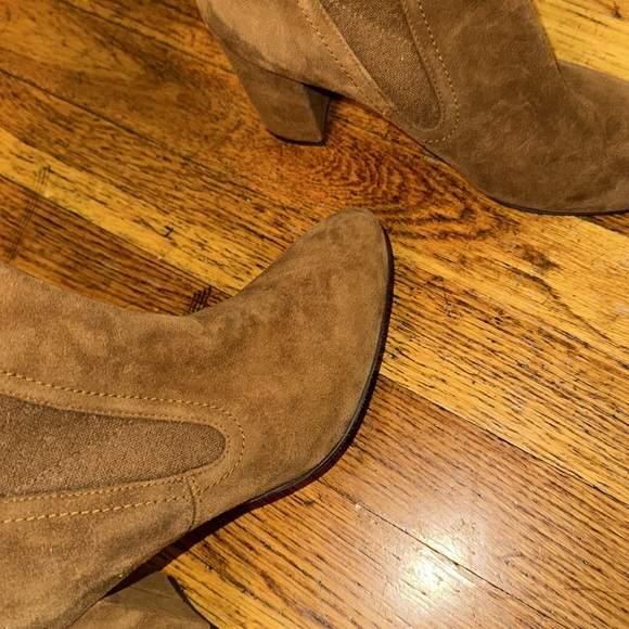 Stuart Weitzman Booties - Picture 4 of 4